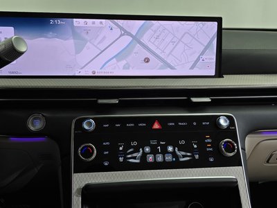 2025 Genesis GV80 — миниатюра 19