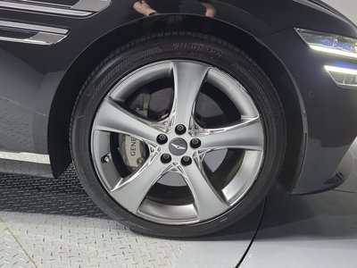2022 Genesis G80 (RG3) photo 8