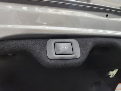 2025 Lexus ES 缩略图 18
