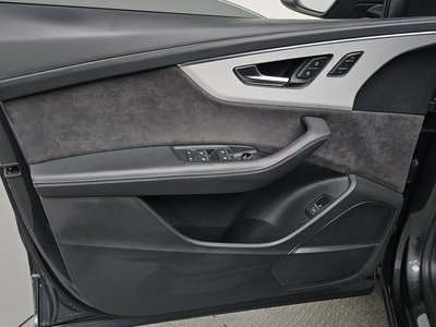 2021 AUDI Q8 — миниатюра 15