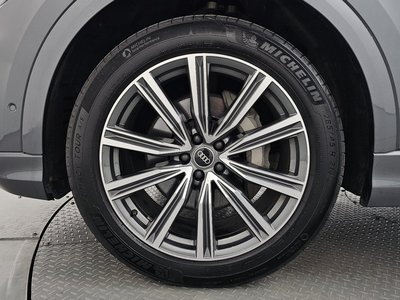 2021 AUDI Q8 照片 7