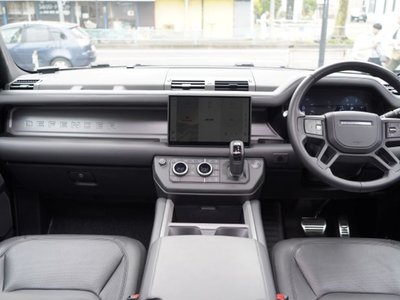 2025 LAND Rover DEFENDER — миниатюра 19