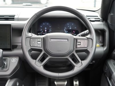 2025 LAND Rover DEFENDER — миниатюра 21