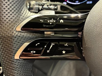 MERCEDES-BENZ GLC - 8