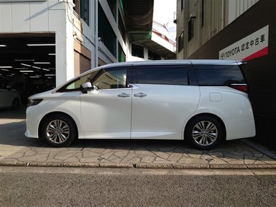 2023 Toyota ALPHARD photo 4