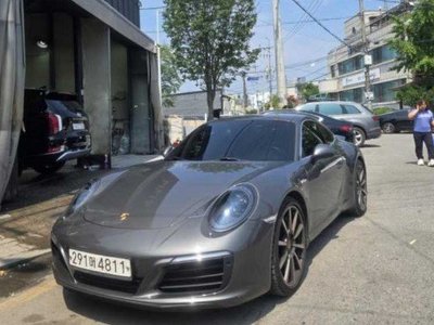 PORSCHE 911 - 1