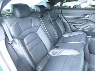 صورة مصغرة 16 لـ 2025 Porsche TAYCAN