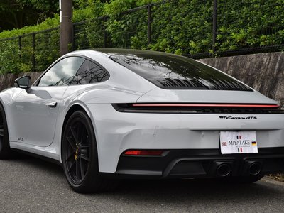 PORSCHE 911 - 2