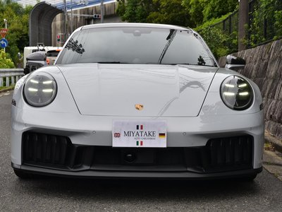 PORSCHE 911 - 5