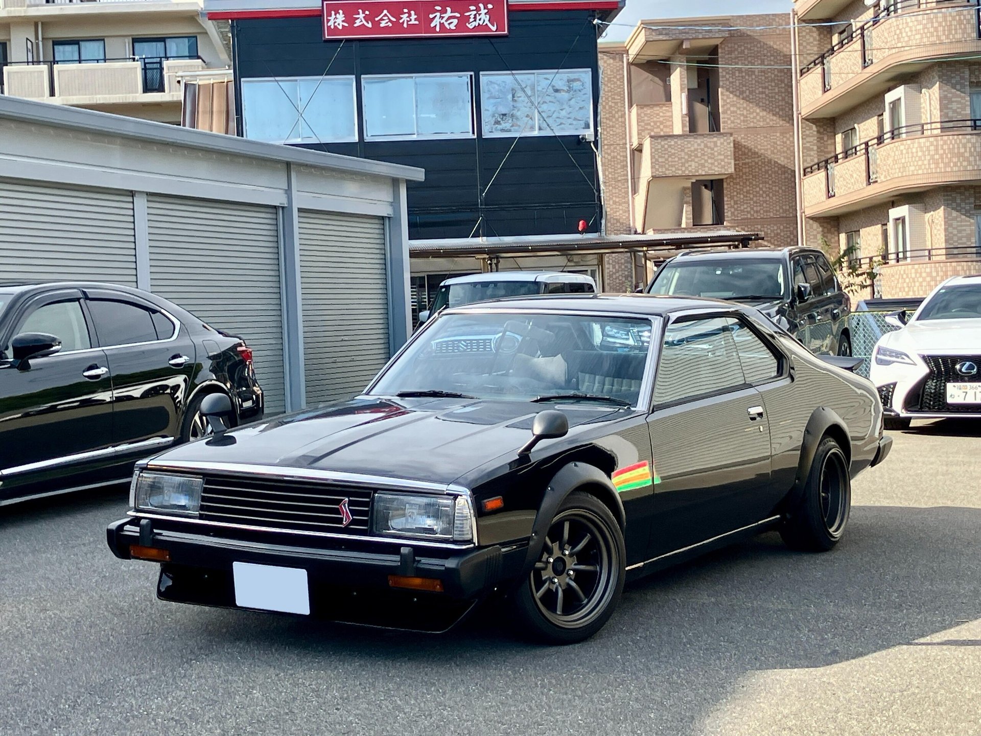 NISSAN SKYLINE COUPE - View 1