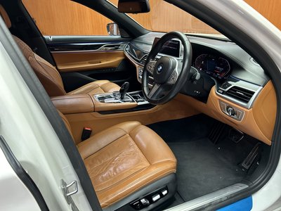 BMW 7 SERIES - 5