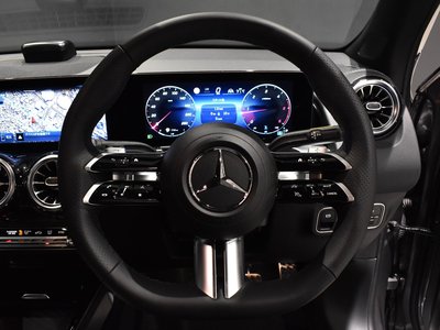 MERCEDES-BENZ GLB - 7