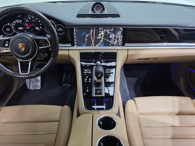 PORSCHE PANAMERA - 5