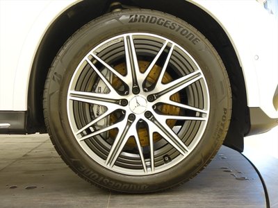 MERCEDES-BENZ GLC AMG - 8