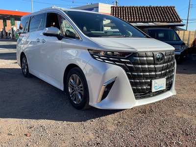 TOYOTA ALPHARD - 1