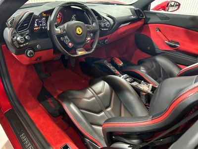 2017 Ferrari 488 SPIDER photo 10