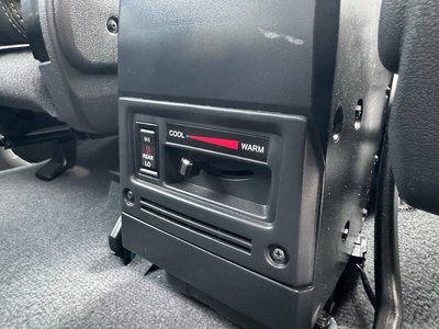 صورة مصغرة 67 لـ 2025 Toyota LAND CRUISER 70
