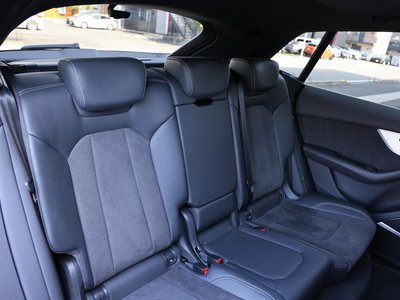 2020 AUDI Q8 thumbnail 14