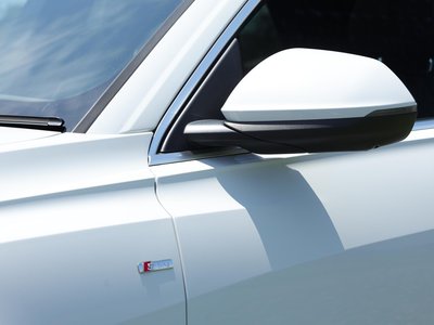 2020 AUDI Q8 thumbnail 22