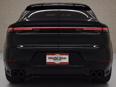 PORSCHE CAYENNE - 8