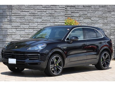 2020 Porsche CAYENNE — миниатюра 24