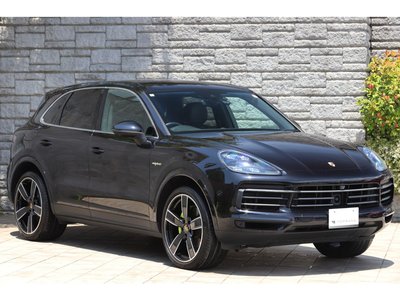 2020 Porsche CAYENNE — миниатюра 16
