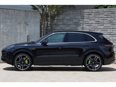 2020 Porsche CAYENNE — миниатюра 23