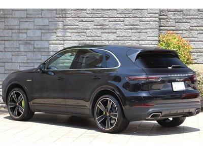 2020 Porsche CAYENNE — миниатюра 22