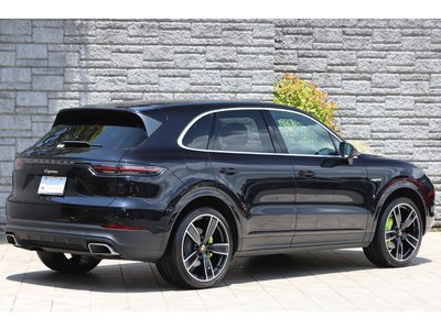 PORSCHE CAYENNE - 2