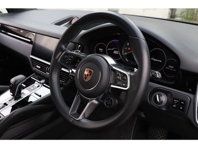 2020 Porsche CAYENNE — миниатюра 35
