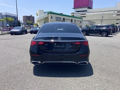 MERCEDES-BENZ E-CLASS - 7