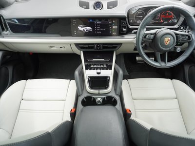 2024 Porsche CAYENNE 缩略图 15