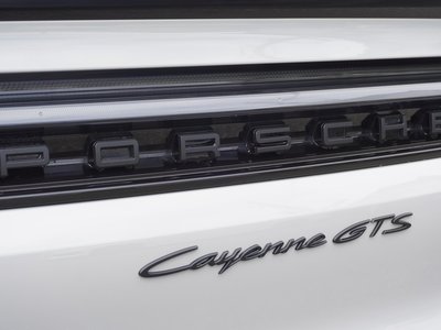 2024 Porsche CAYENNE 缩略图 11
