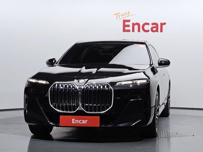 BMW 7 SERIES - 2