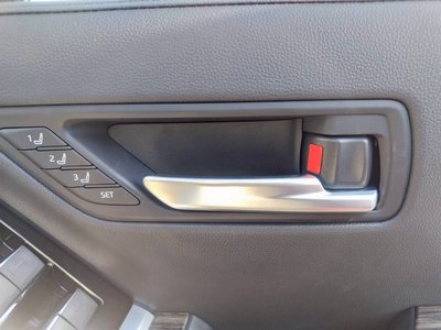 2023 Toyota LAND CRUISER 300 缩略图 69