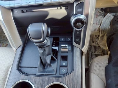 2023 Toyota LAND CRUISER 300 缩略图 73