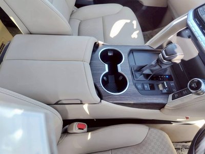 2023 Toyota LAND CRUISER 300 缩略图 16