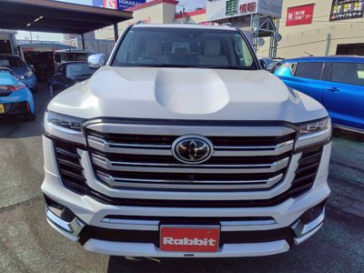 TOYOTA LAND CRUISER 300 - 2