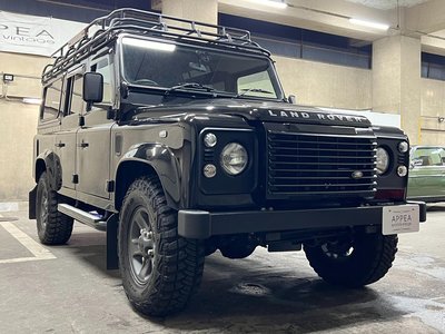 LAND ROVER DEFENDER - 3