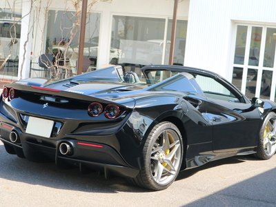 FERRARI F8 SPIDER - 7