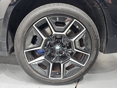 2024 BMW XM — фото 8
