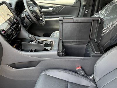 2026 Toyota ALPHARD — миниатюра 33