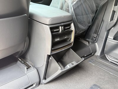 2026 Toyota ALPHARD — миниатюра 53