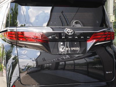 2026 Toyota ALPHARD — миниатюра 19