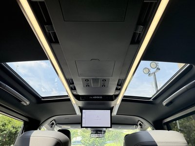 2026 Toyota ALPHARD — миниатюра 27