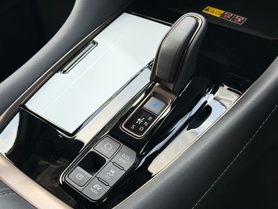 2026 Toyota ALPHARD — миниатюра 30