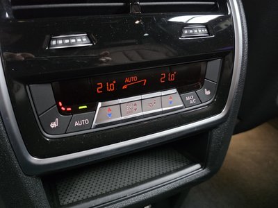 2025 BMW X5 缩略图 28