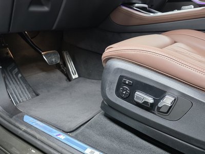 2025 BMW X5 缩略图 29