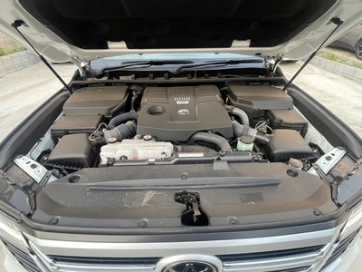 2023 Toyota LAND CRUISER 300 — миниатюра 36