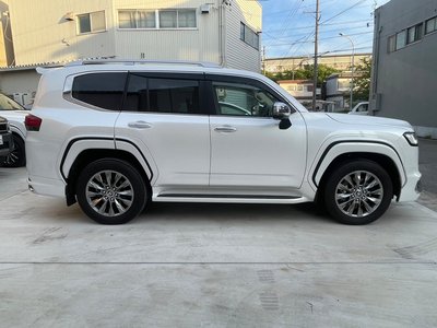 2023 Toyota LAND CRUISER 300 — миниатюра 15